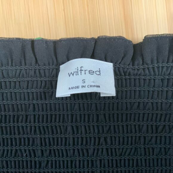 Aritzia 𝅺wilfred smocked dress.‎ - Picture 9 of 11